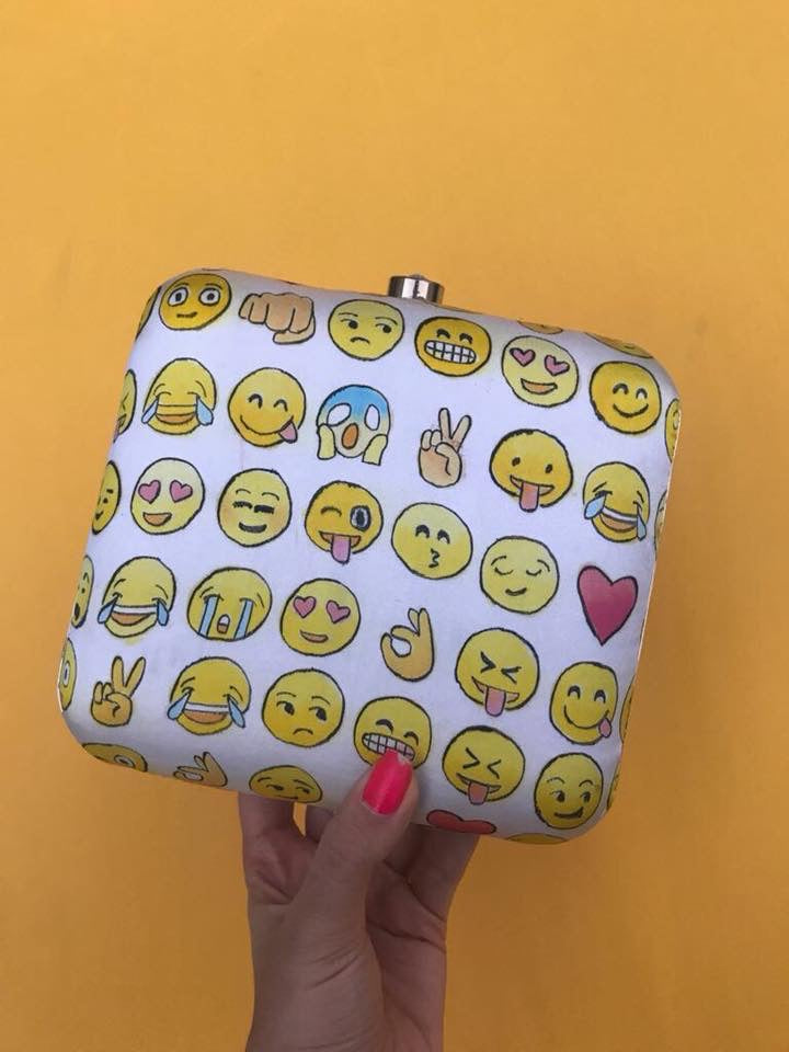 Emojis Clutch