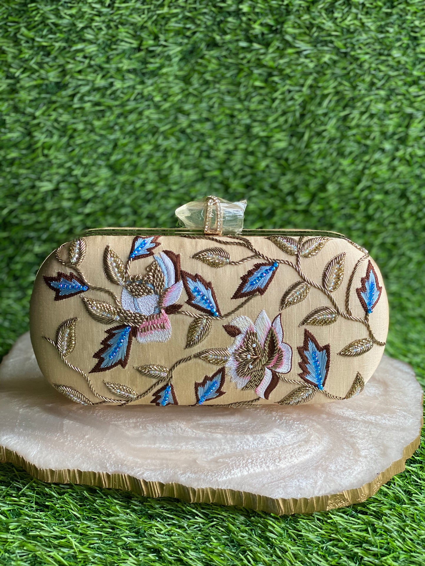 Vintage Floral Clutch